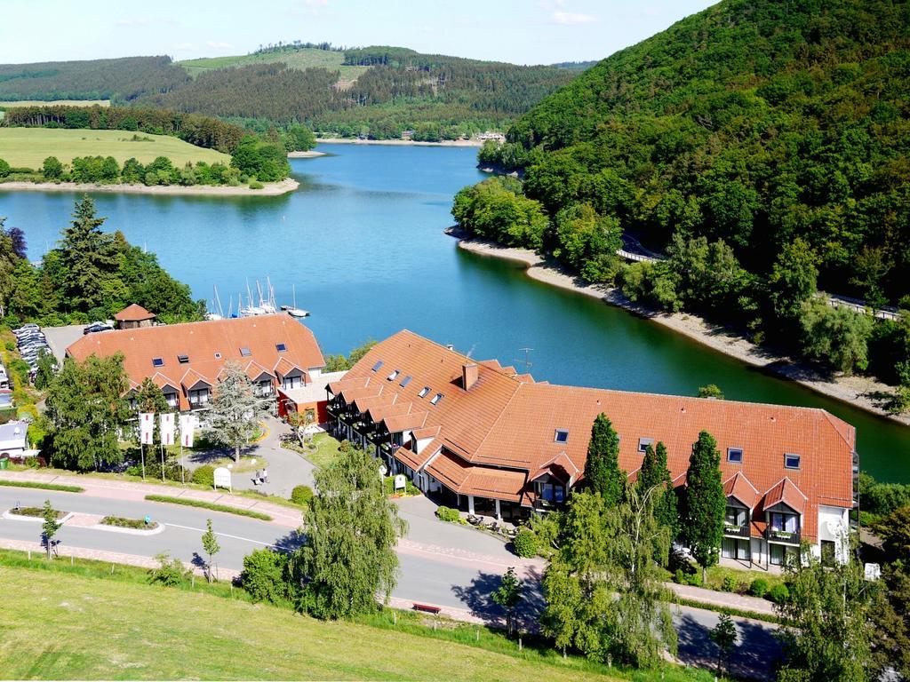 Goebel'S Seehotel Diemelsee Exterior photo